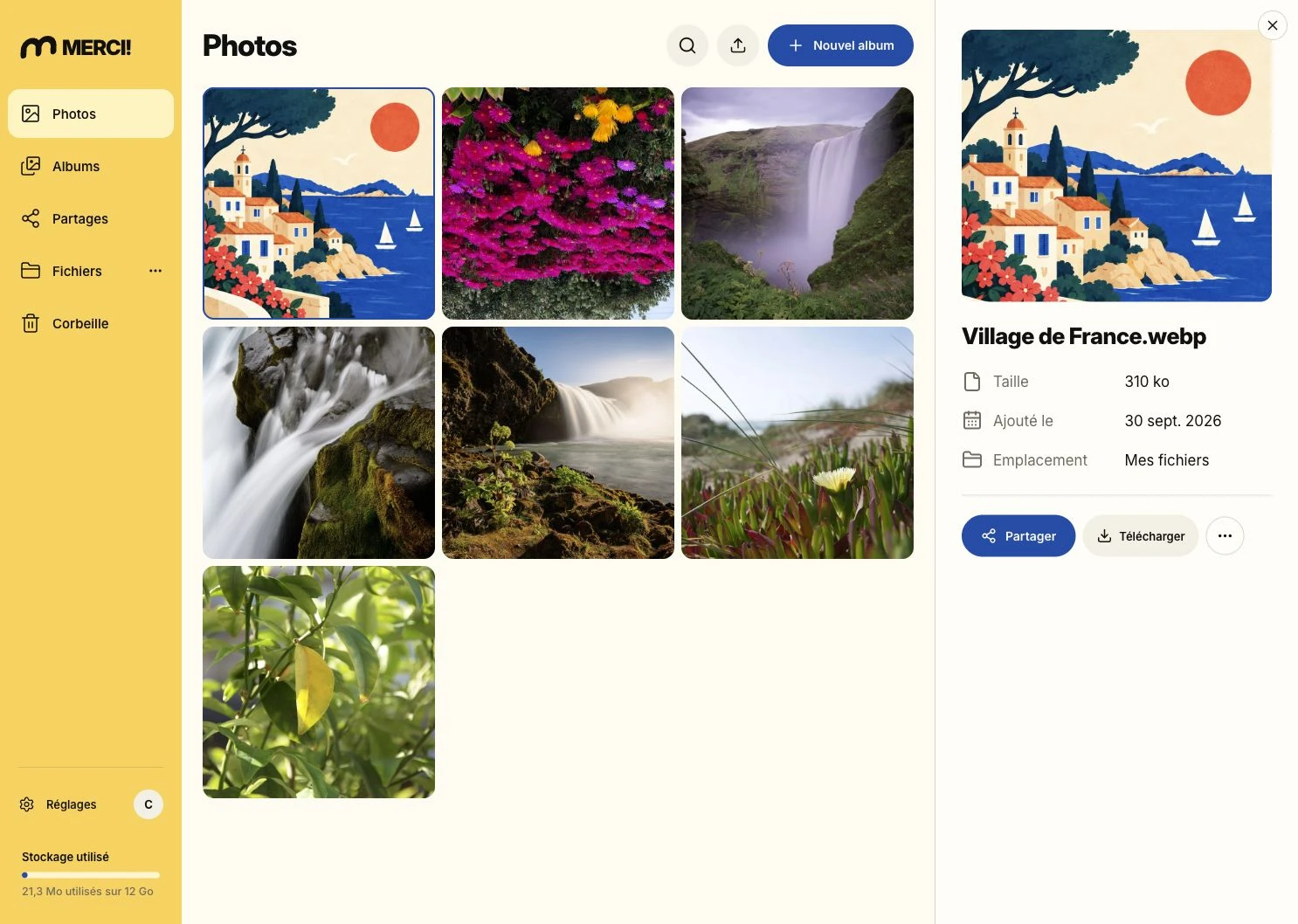 The MERCI! photo library, with your photos and file details.